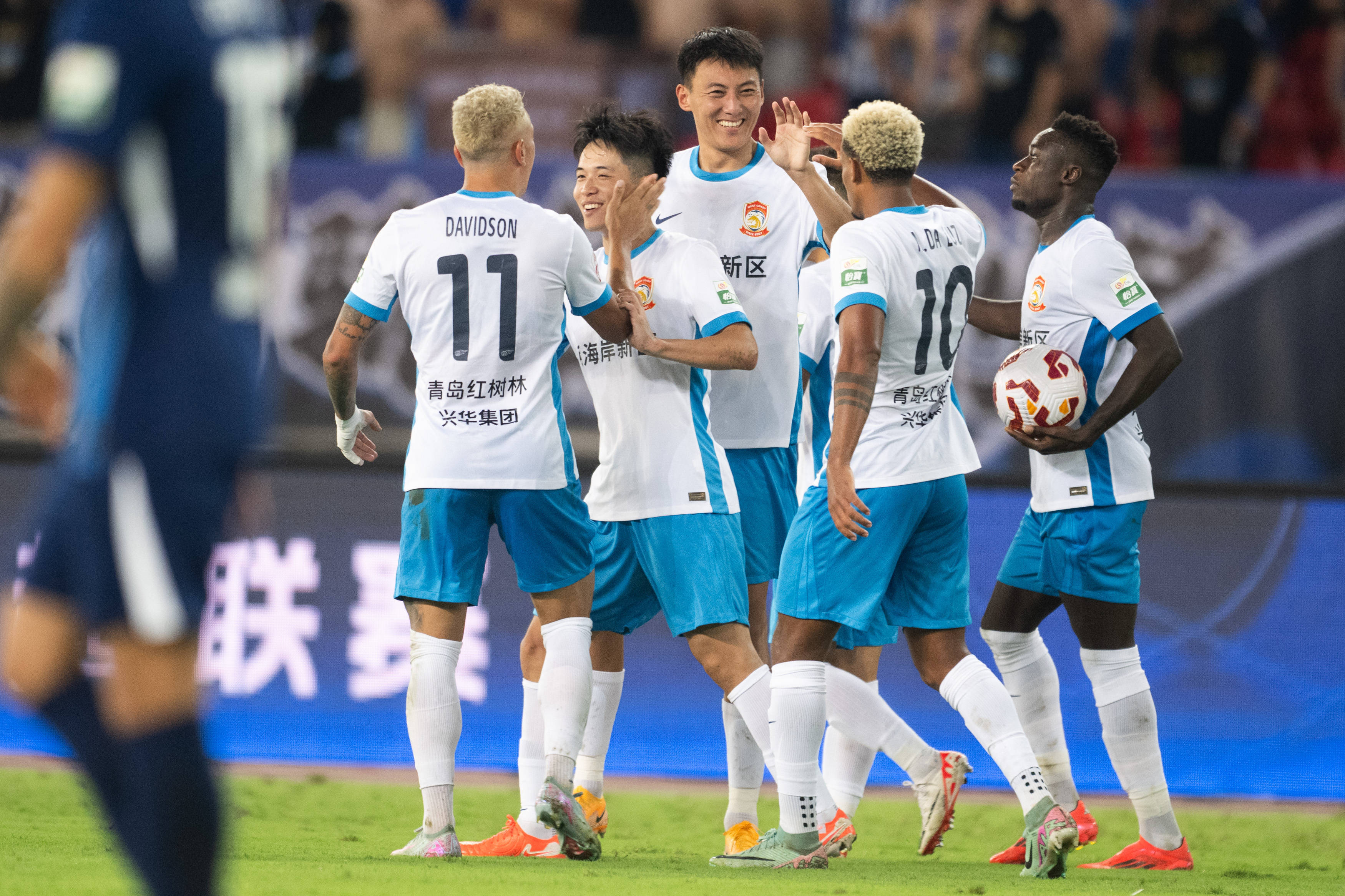 包含武汉三镇清晨远射贴柱，志在中超名次提升，目标明确，心理建设被强调的词条-竞技宝娱乐入口