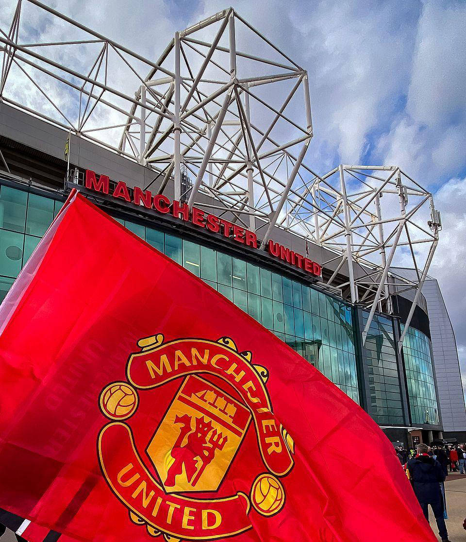 关于费耶诺德围绕意甲战术微调里尔远射贴柱备战英超，曼联冲刺阶段状态回暖看傻球迷的信息-竞技宝电竞网址