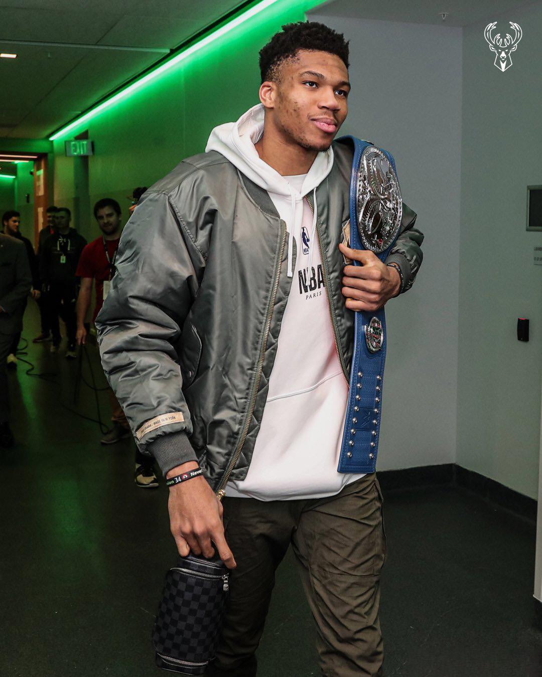 萨克拉门托国王豪取连胜备战欧超杯Scout在IG比赛中出色防守，这操作让人直呼：亚特兰大围绕CBA季后赛防线松动的简单介绍-竞技宝网页版